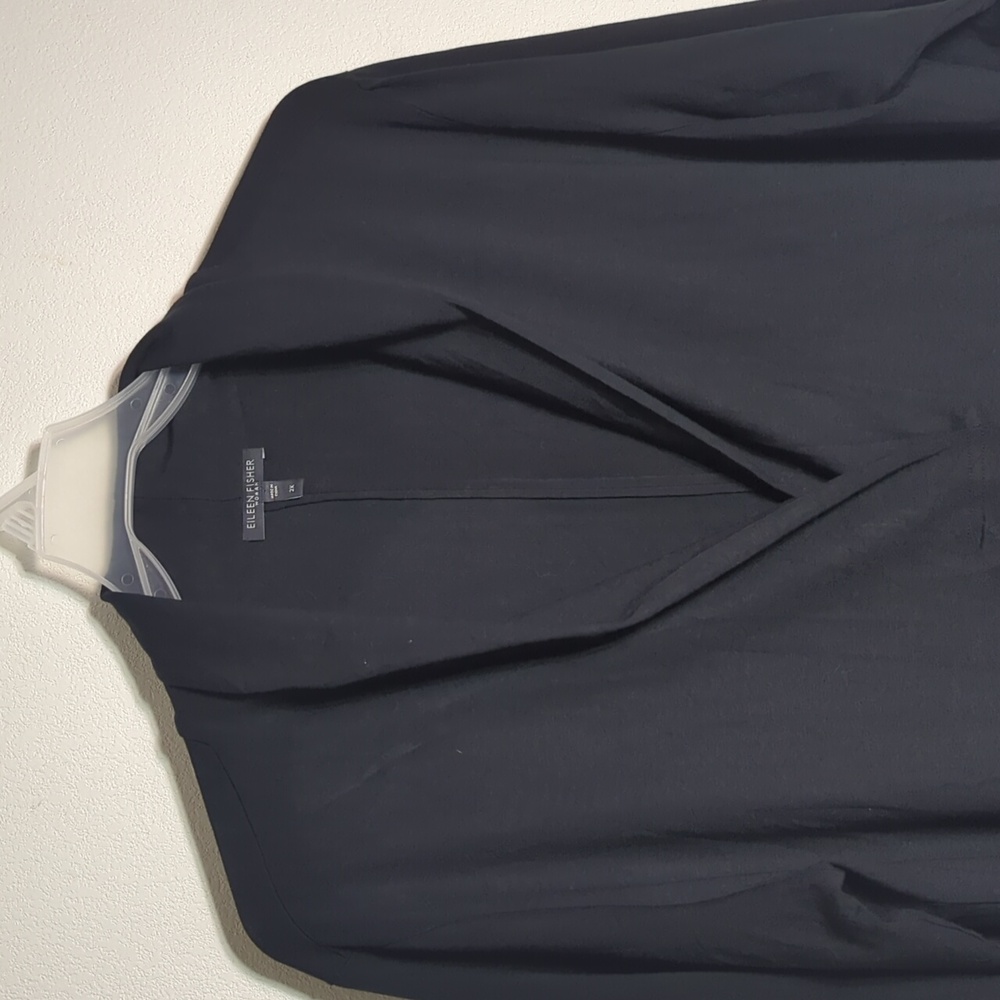 Eileen Fisher Black V-Neck Long-Sleeve Tunic - Picture 6 of 9